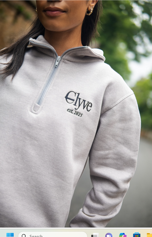 Essential Quarter Zip - Grey
