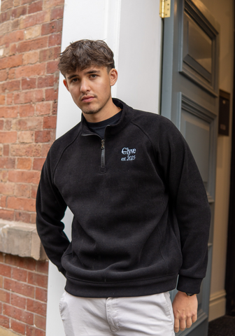 Essential Quarter Zip - Black